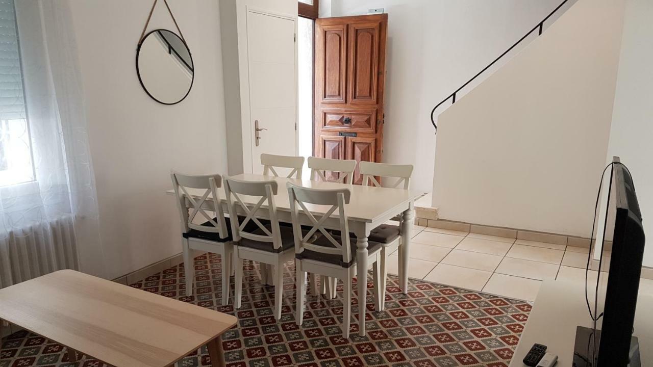 La Bulle Familles Clim, Wifi, Airport Shuttle,Tout A Pied Carcasona Exterior foto