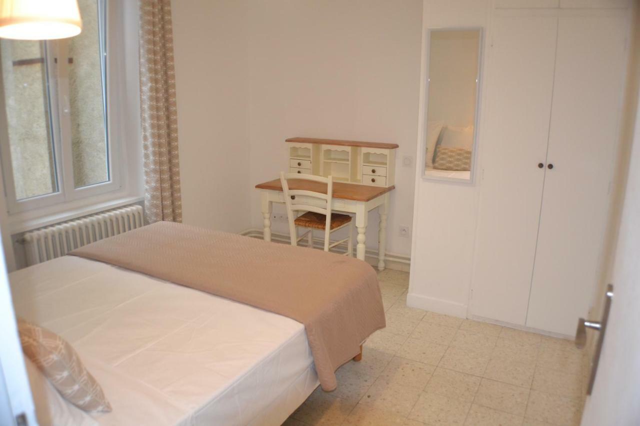 La Bulle Familles Clim, Wifi, Airport Shuttle,Tout A Pied Carcasona Exterior foto