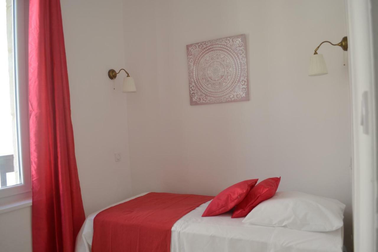 La Bulle Familles Clim, Wifi, Airport Shuttle,Tout A Pied Carcasona Exterior foto