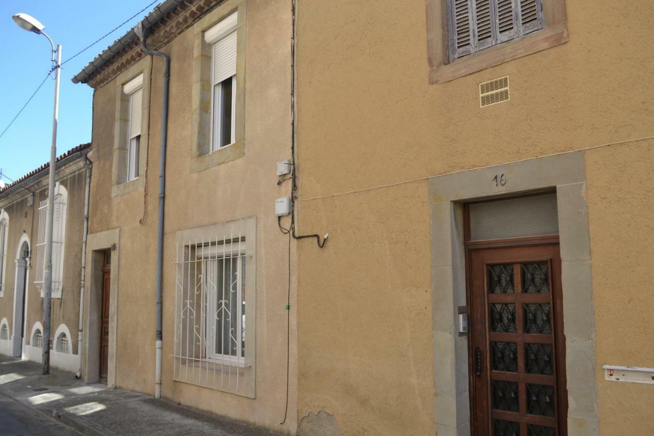 La Bulle Familles Clim, Wifi, Airport Shuttle,Tout A Pied Carcasona Exterior foto